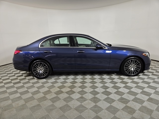 2025 Mercedes Benz C 300 4MATIC photo 2