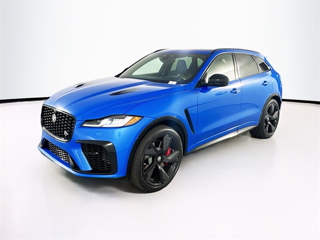 2026 Jaguar F-Pace SVR's photo