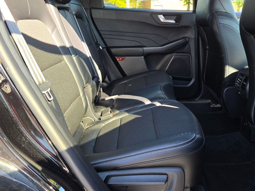2024 Ford Escape Plug-In Hybrid Base photo 8