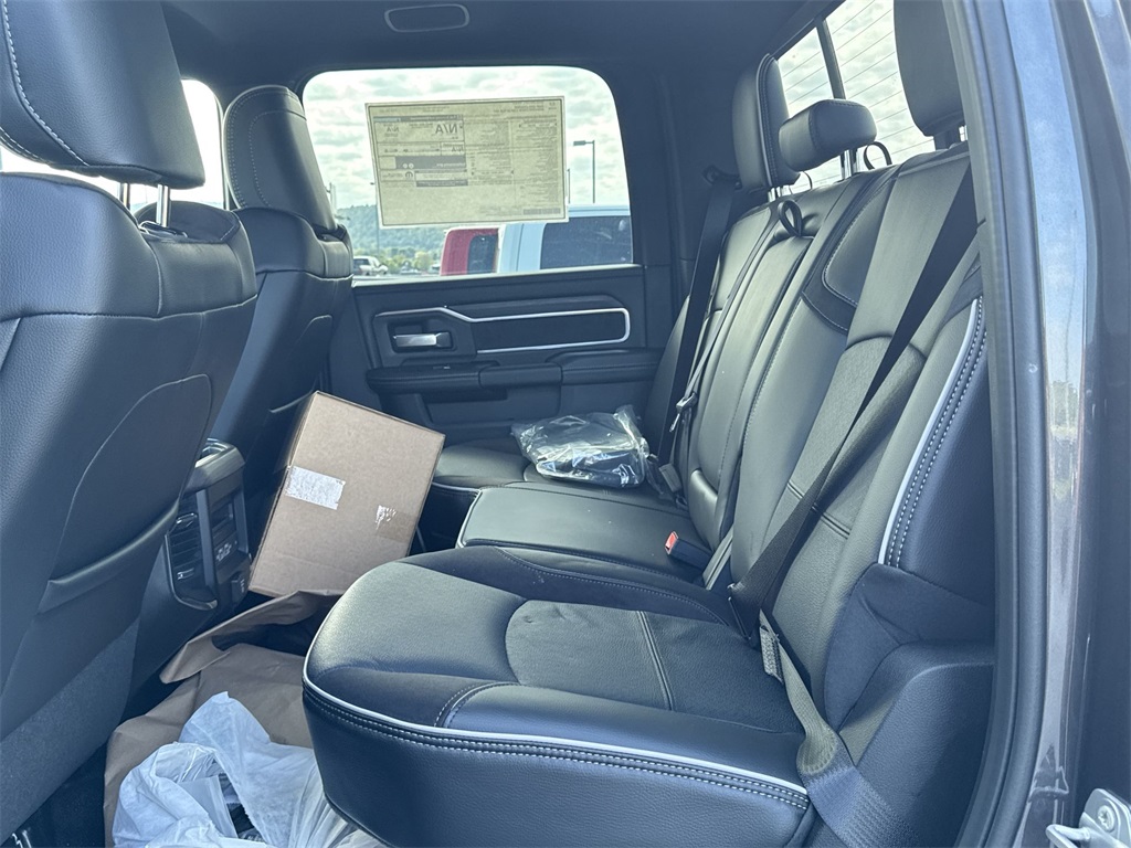2026 Ram 4500 Tradesman photo 27
