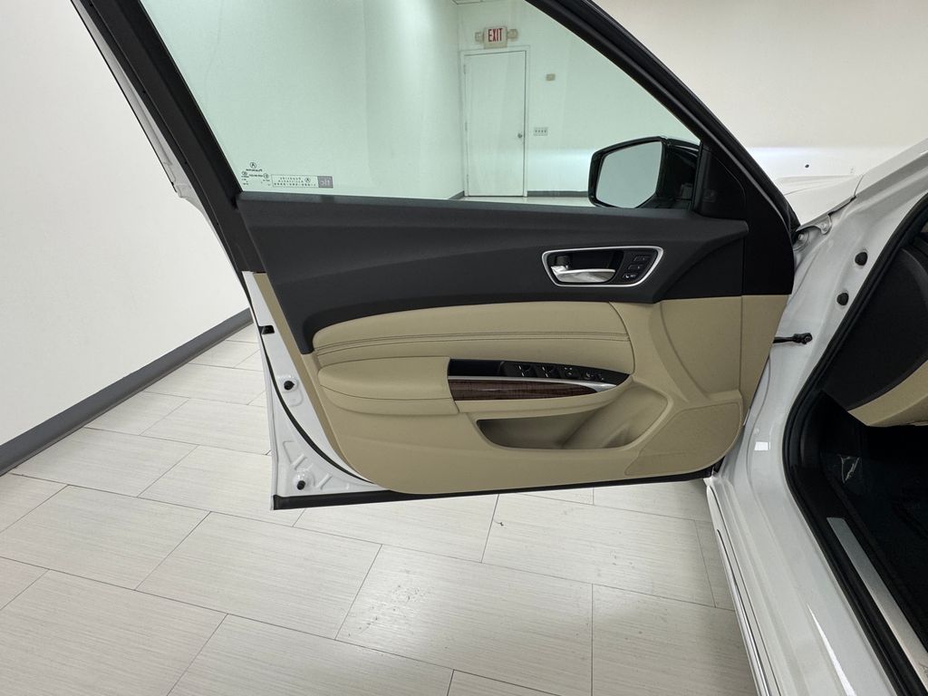 2020 Acura TLX 3.5L Technology photo 9