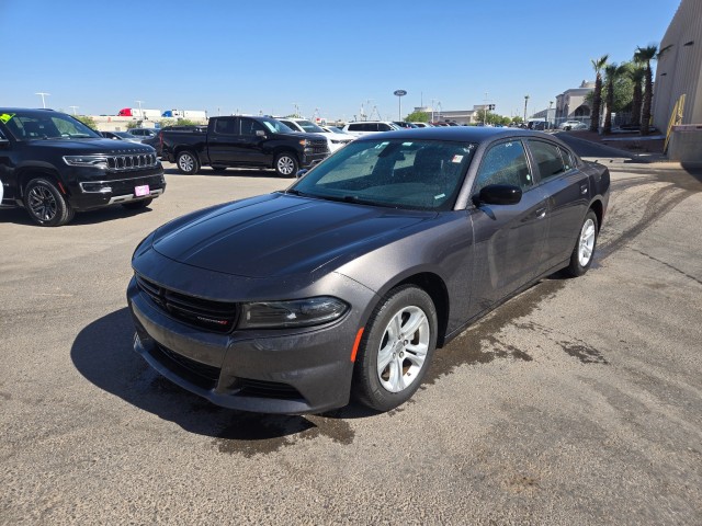 Used 2023 GRAY Dodge SXT image 1
