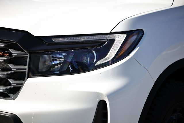 2026 Honda Ridgeline TrailSport photo 3