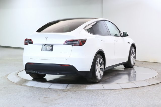 2021 Tesla Model Y Long Range photo 12