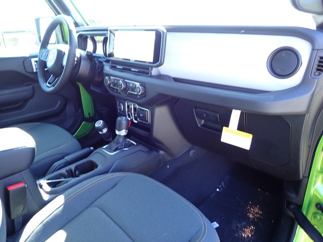 2025 Jeep Wrangler Sport S photo 11