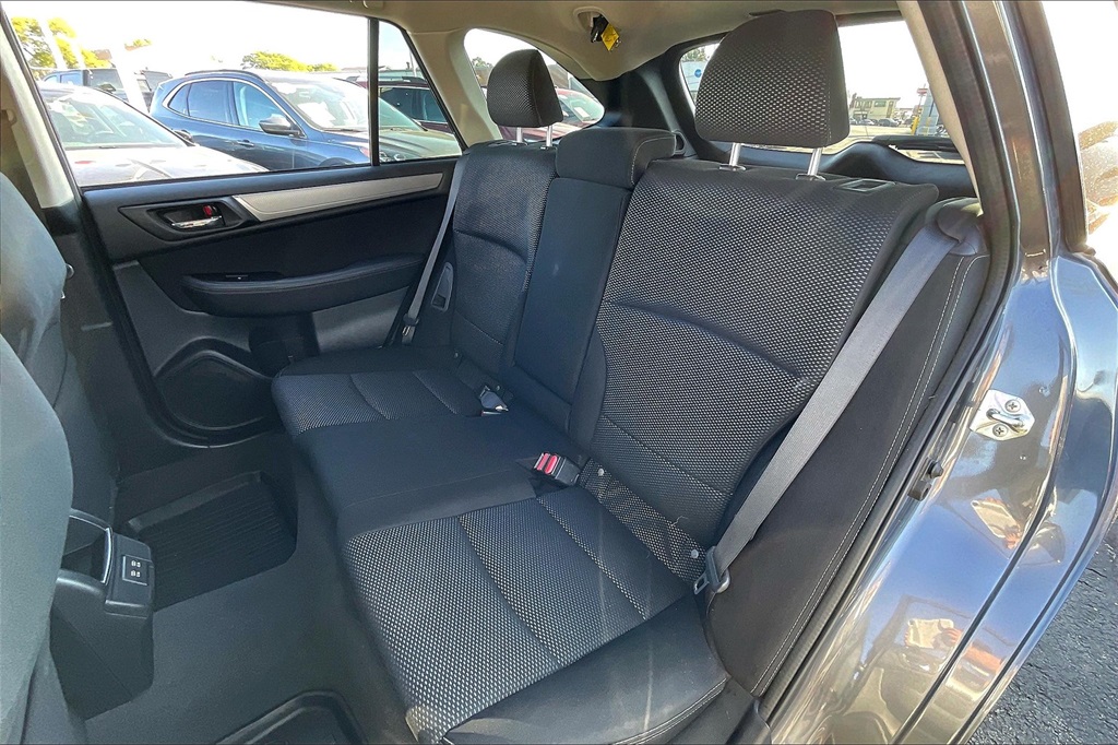 2019 SUBARU OUTBACK - Image 23
