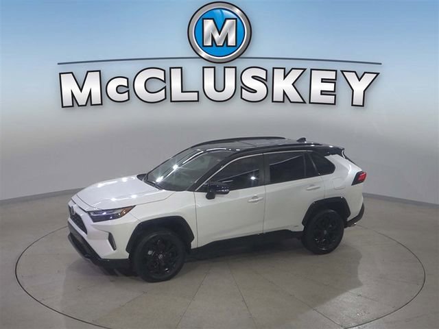 2022 Toyota RAV4 XSE's photo