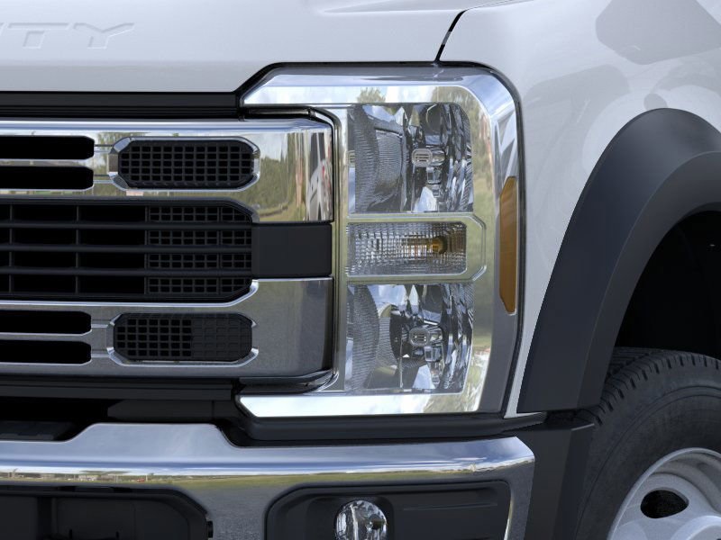 2025 Ford F-450 photo 17