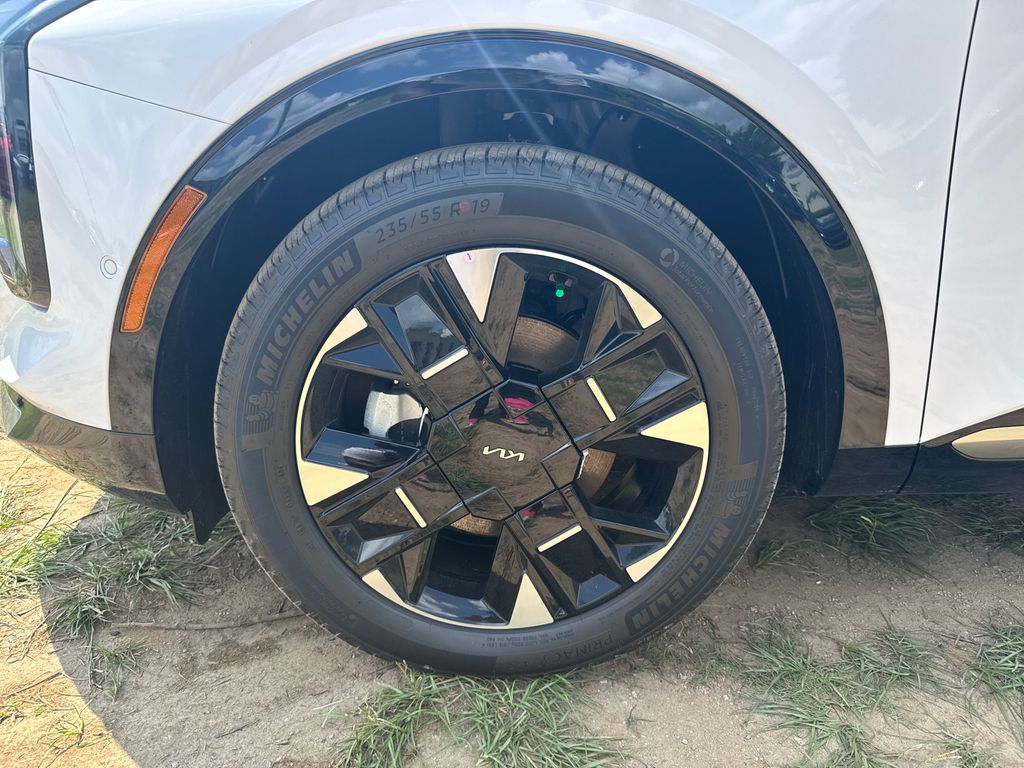 2026 Kia Sportage photo 9