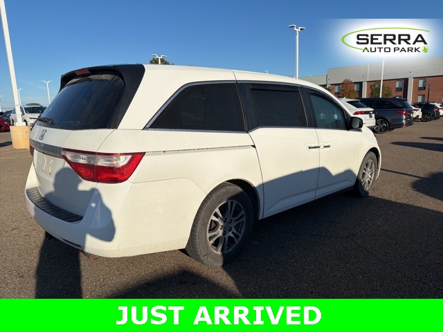 2013 Honda Odyssey EX-L photo 3