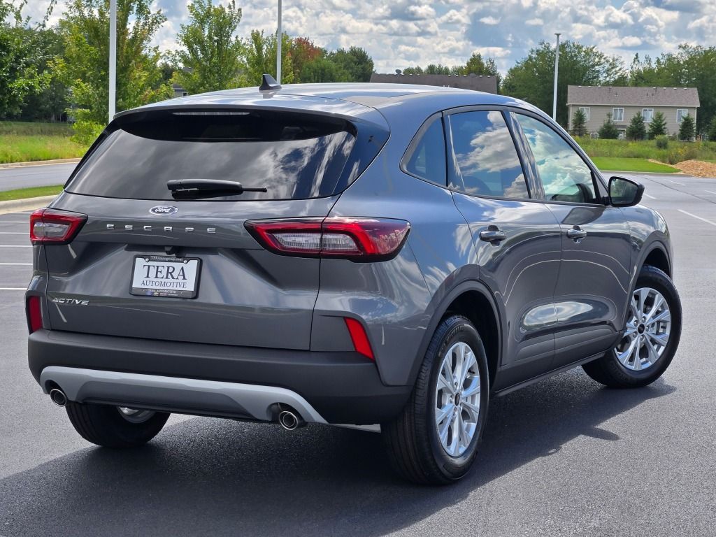 2025 Ford Escape Active photo 9