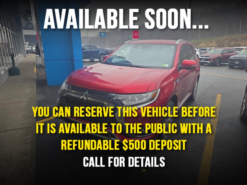 2020 Mitsubishi Outlander SEL's photo