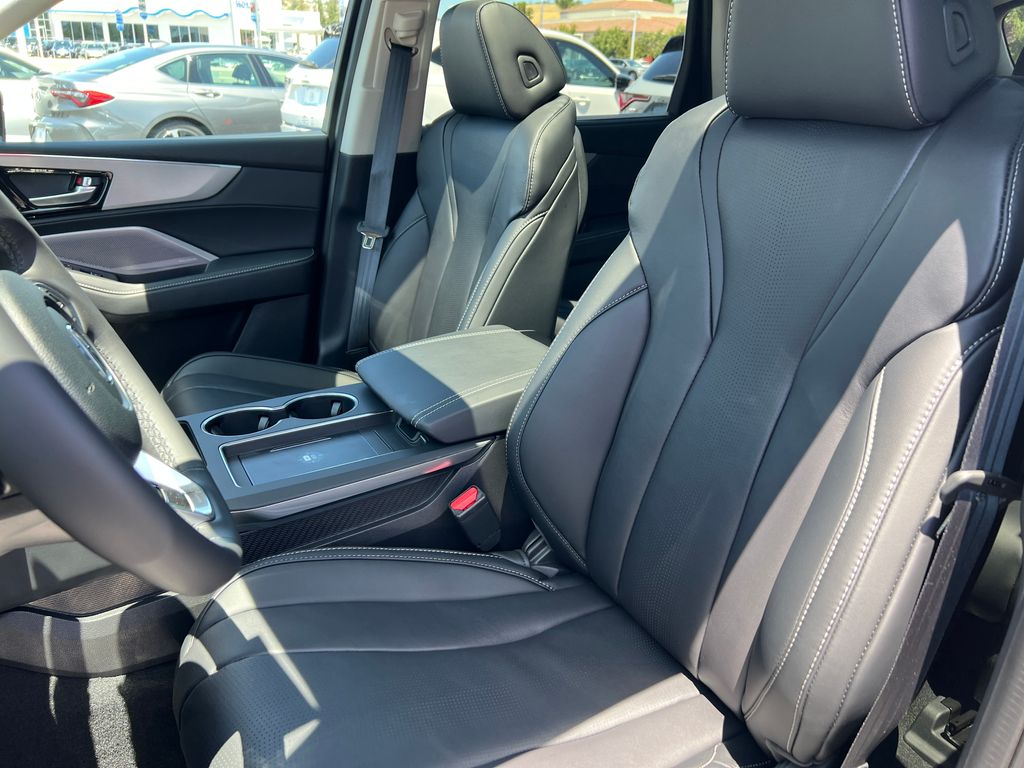 2025 Acura MDX SH-AWD Technology photo 15
