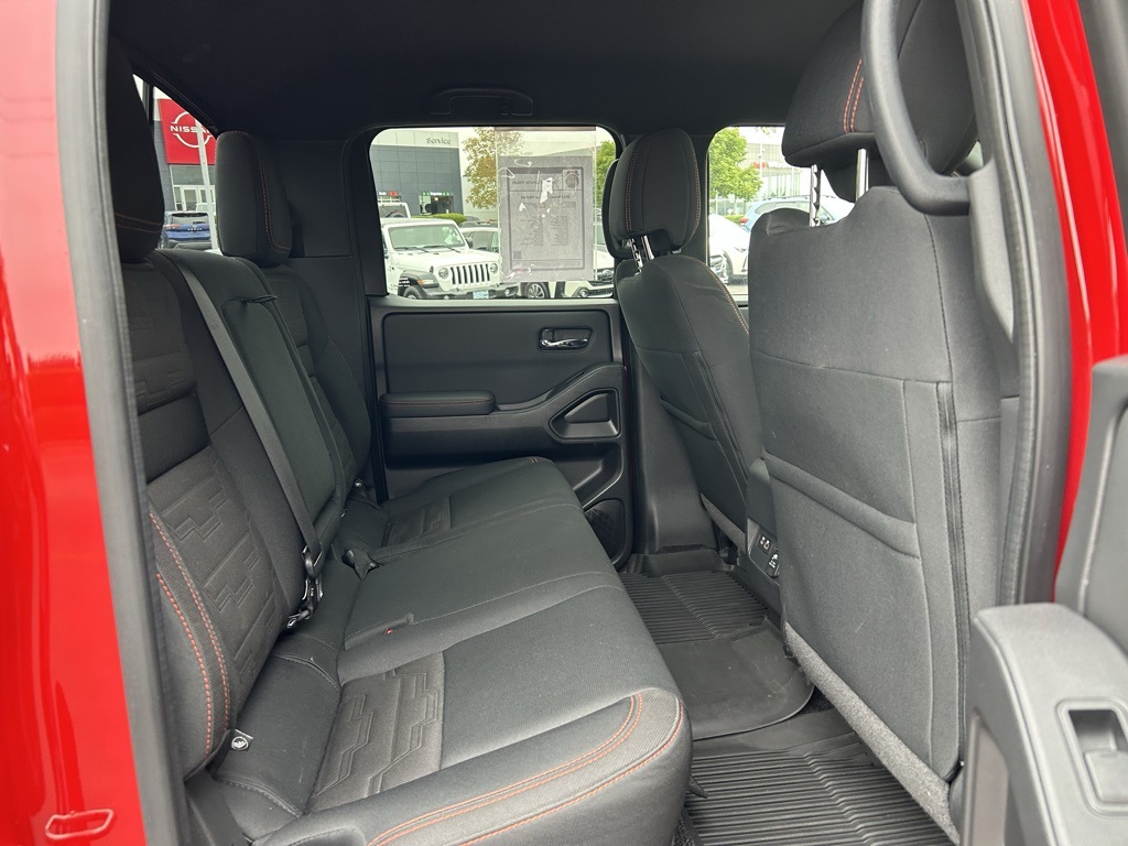2022 Nissan Frontier PRO-4X photo 27