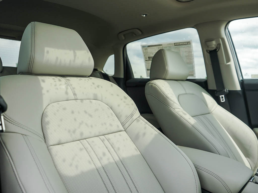2026 Honda HR-V EX-L photo 6
