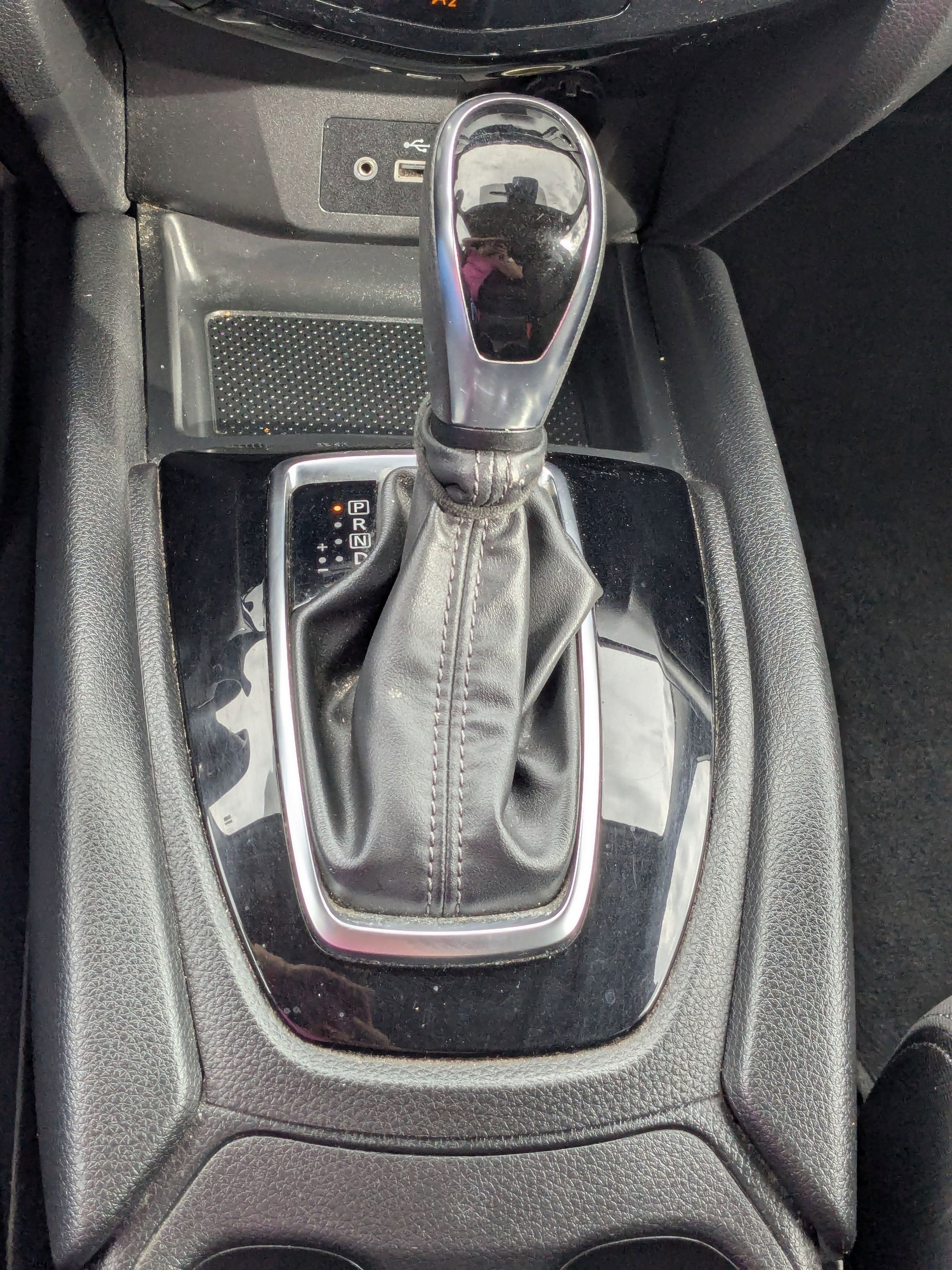 2019 Nissan Rogue Sport SV photo 22