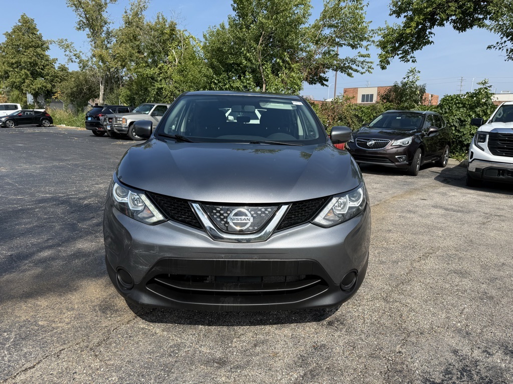2018 Nissan Rogue Sport S photo 28