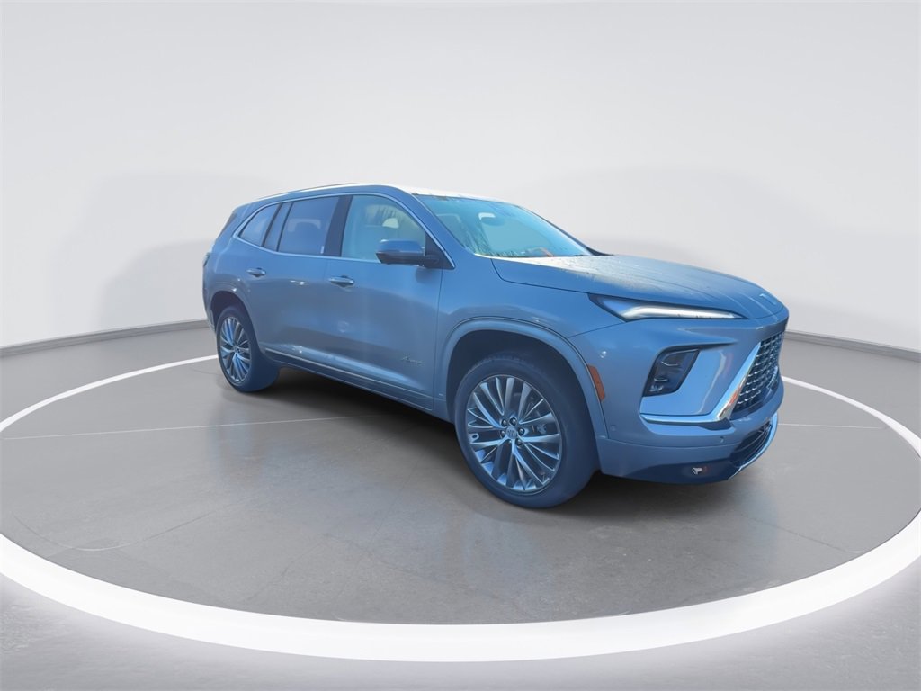 2026 Buick Enclave Avenir photo 2