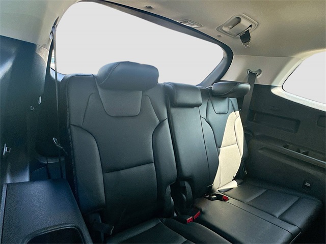 2022 Kia Telluride EX photo 25