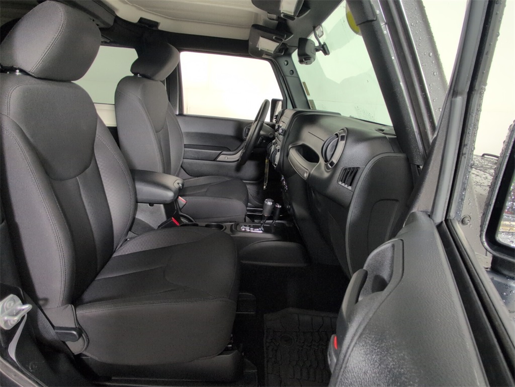 2017 Jeep Wrangler Sport photo 14