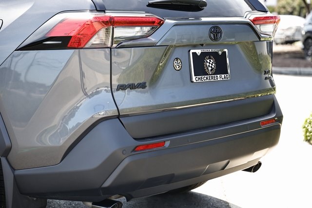 2025 Toyota RAV4 XLE Premium photo 3