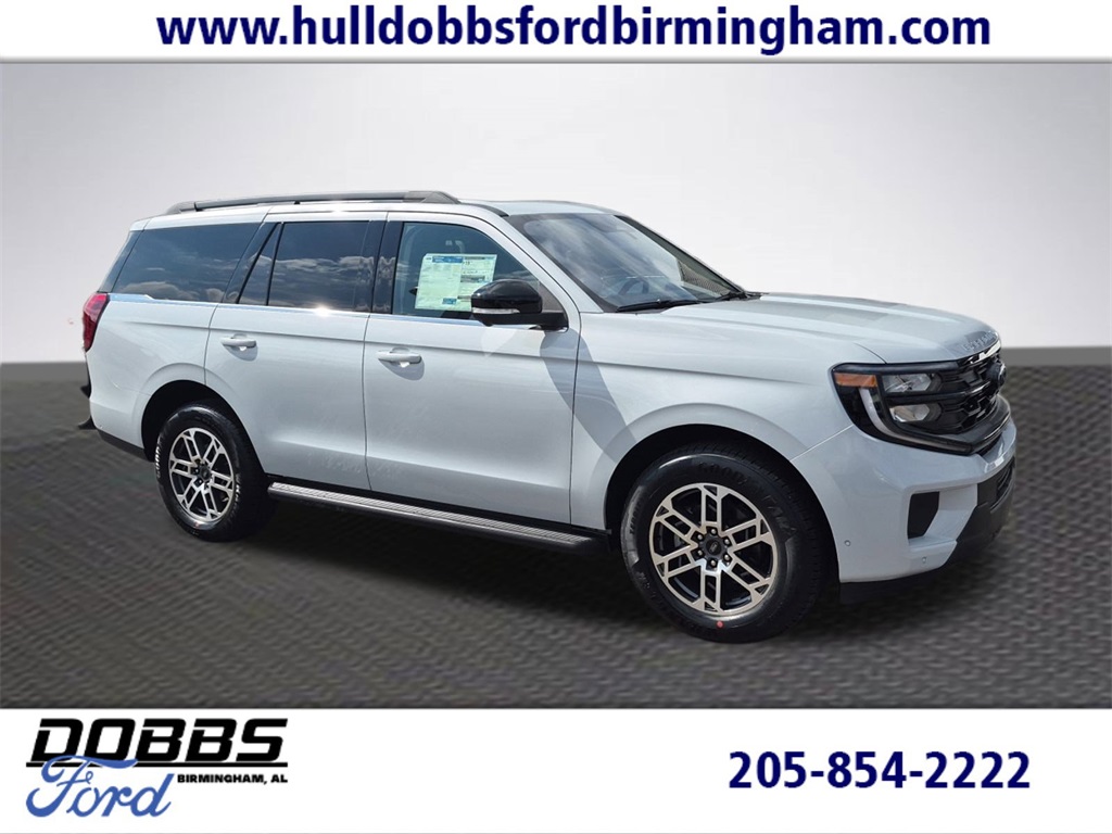 2025 Ford Expedition Active's photo