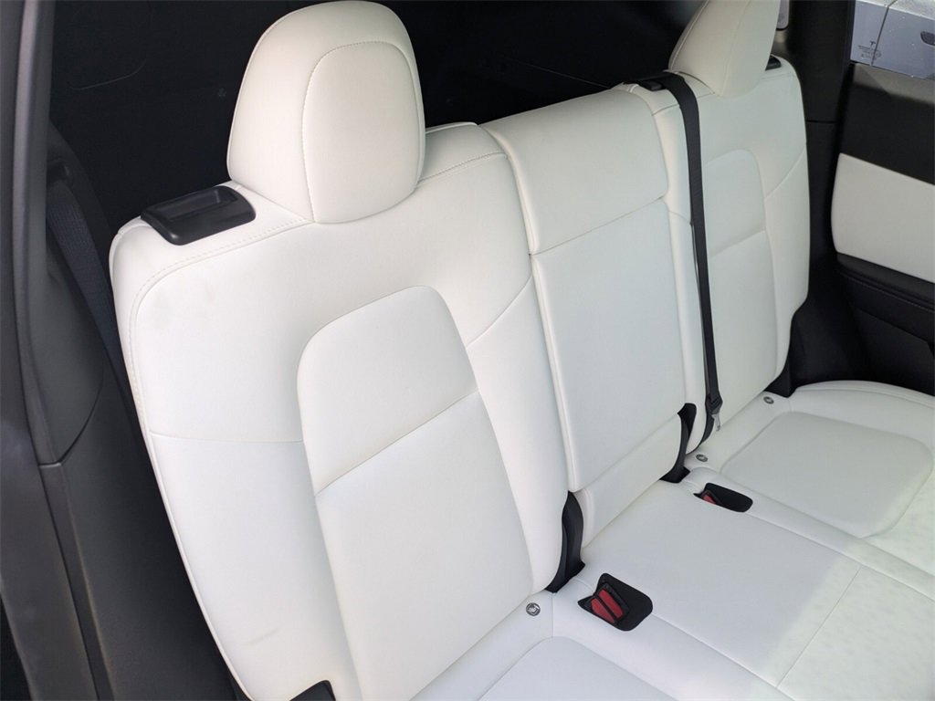 2022 Tesla Model Y Performance photo 25