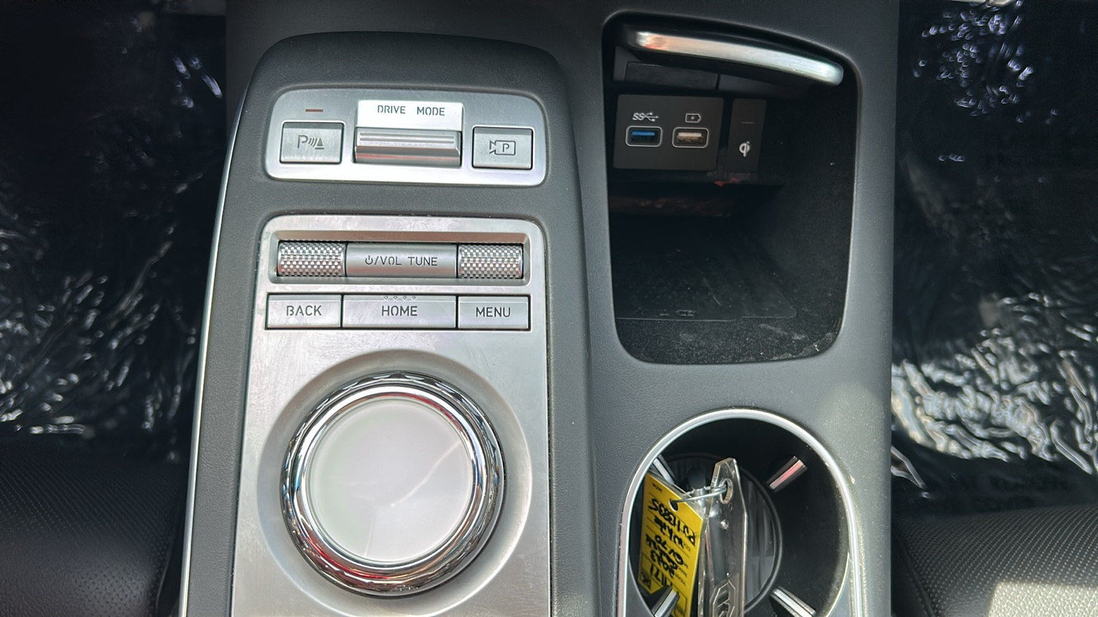 2023 Genesis GV70 2.5T photo 23