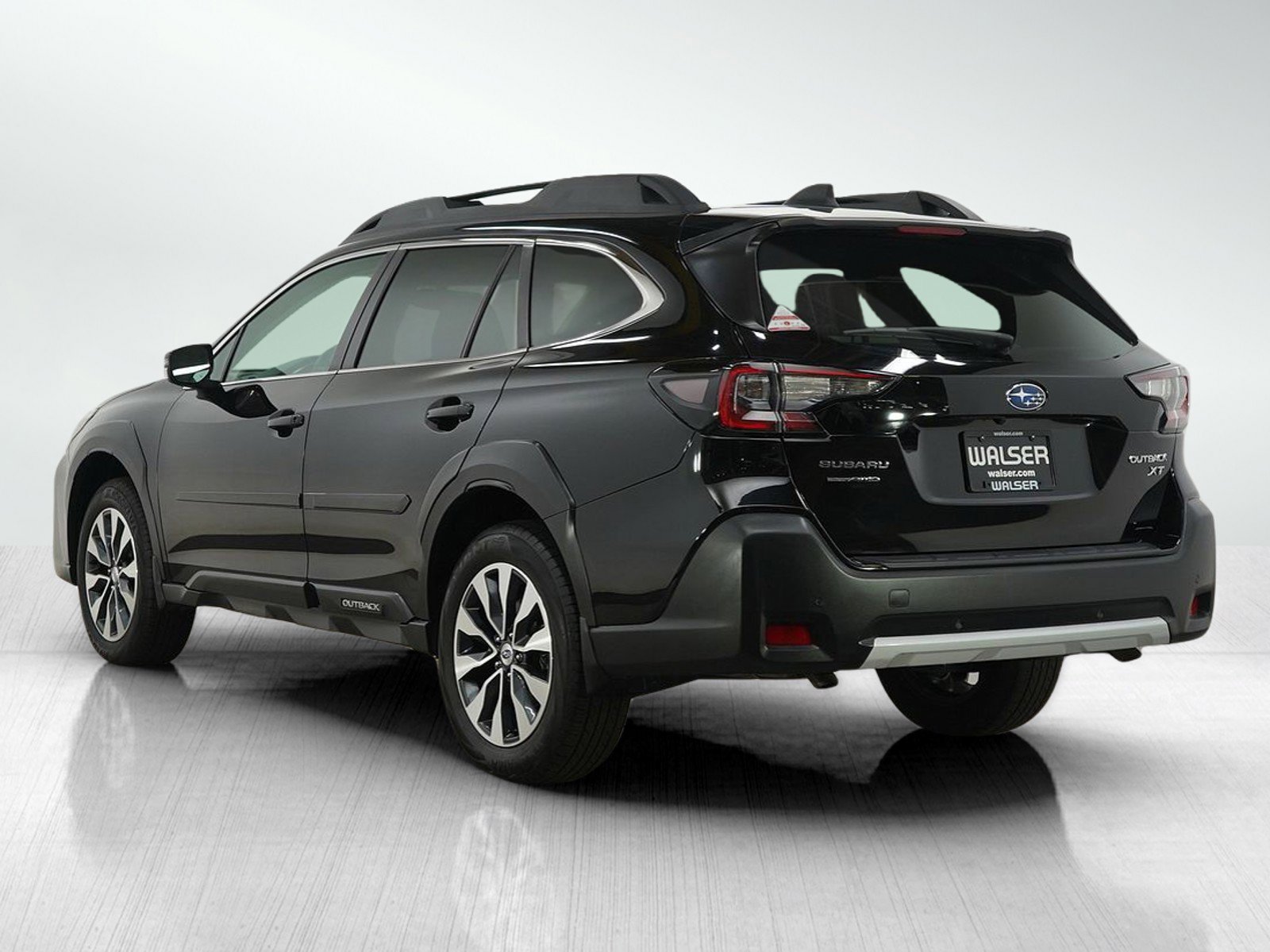 2024 Subaru Outback Limited XT photo 3
