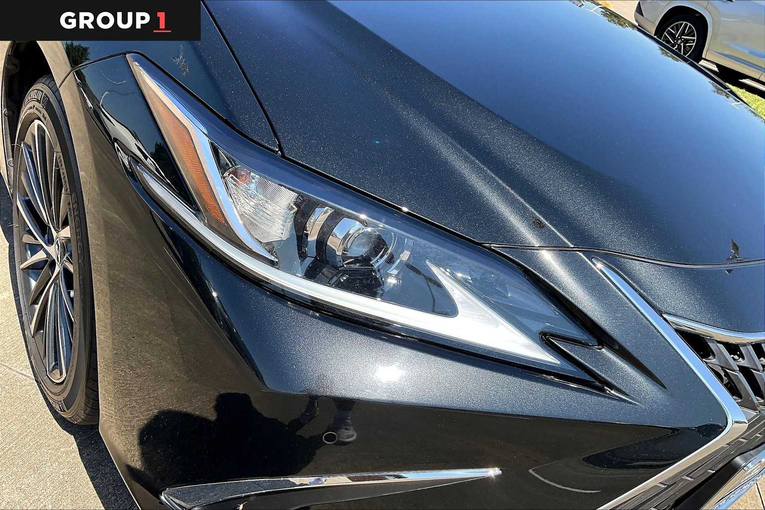 2022 Lexus ES Premium photo 24