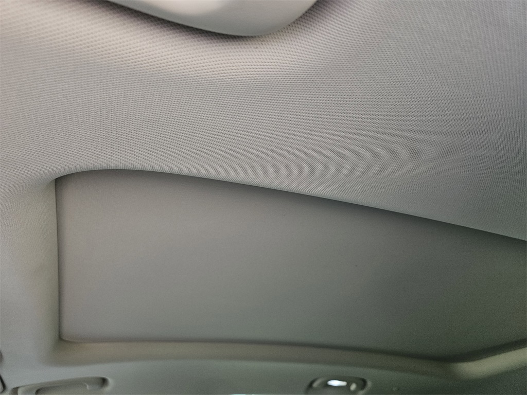 2022 Buick Envision Essence photo 19