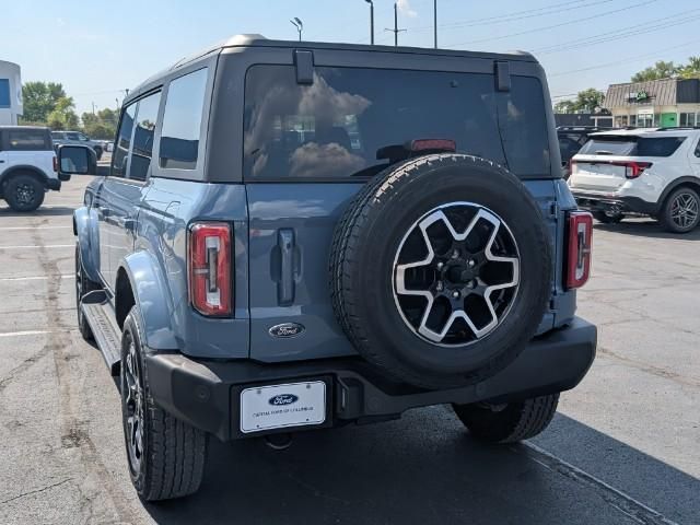 2025 Ford Bronco Outer Banks photo 41