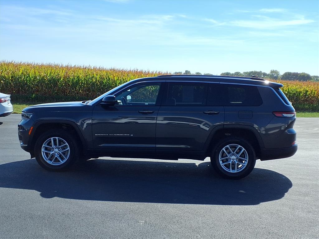 2022 Jeep Grand Cherokee Laredo photo 14