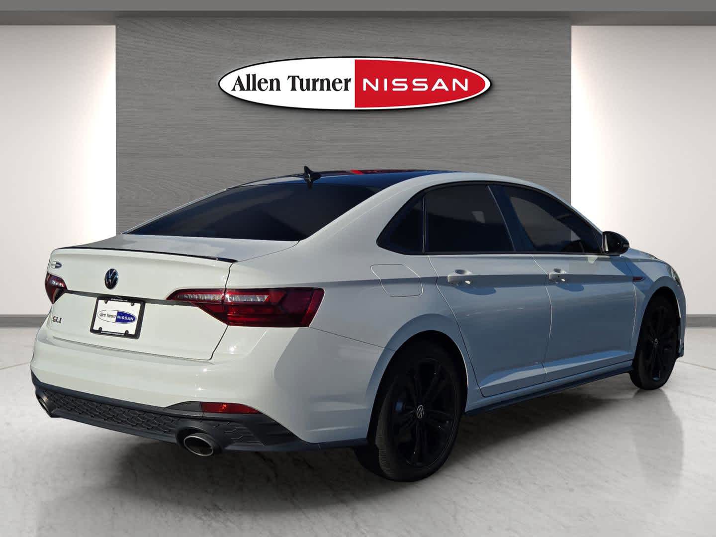 2022 Volkswagen Jetta GLI Autobahn photo 3