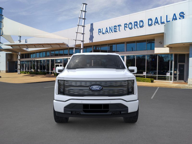 2025 Ford F-150 Lightning Lariat photo 6