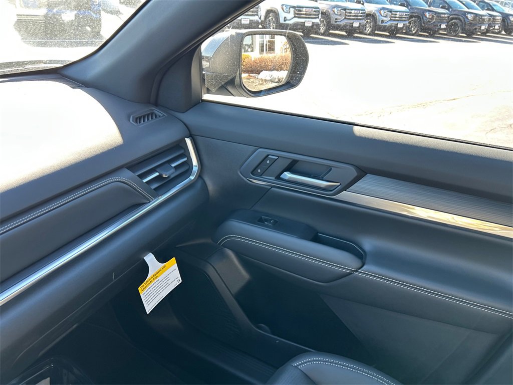 2026 GMC TERRAIN - Image 27