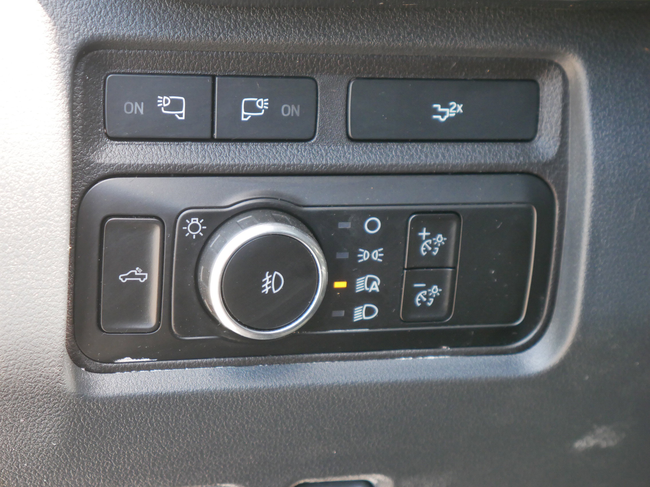 2024 Ford F-350 Lariat photo 5