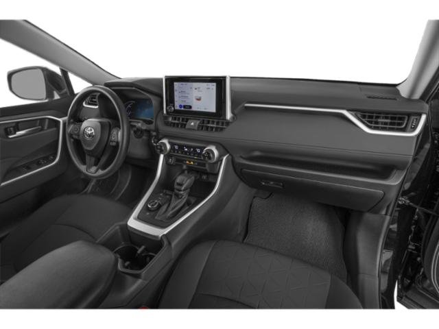 2025 Toyota RAV4 XLE photo 14