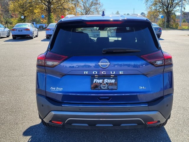 2023 Nissan Rogue SL photo 3