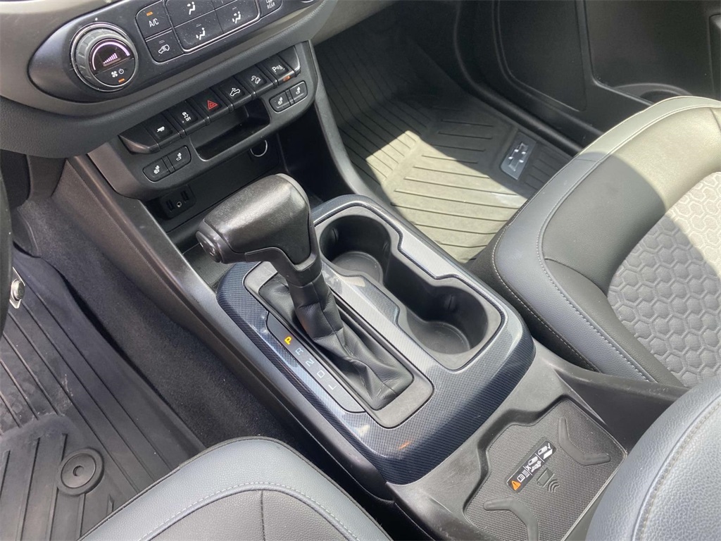 2020 Chevrolet Colorado Z71 photo 18