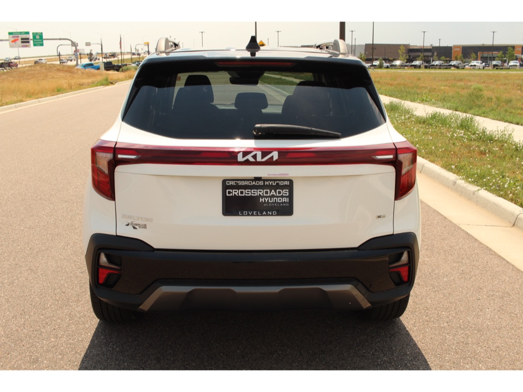 2024 Kia Seltos X-Line photo 4