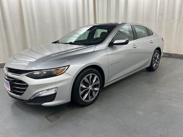 2020 Chevrolet Malibu 1LT photo 2