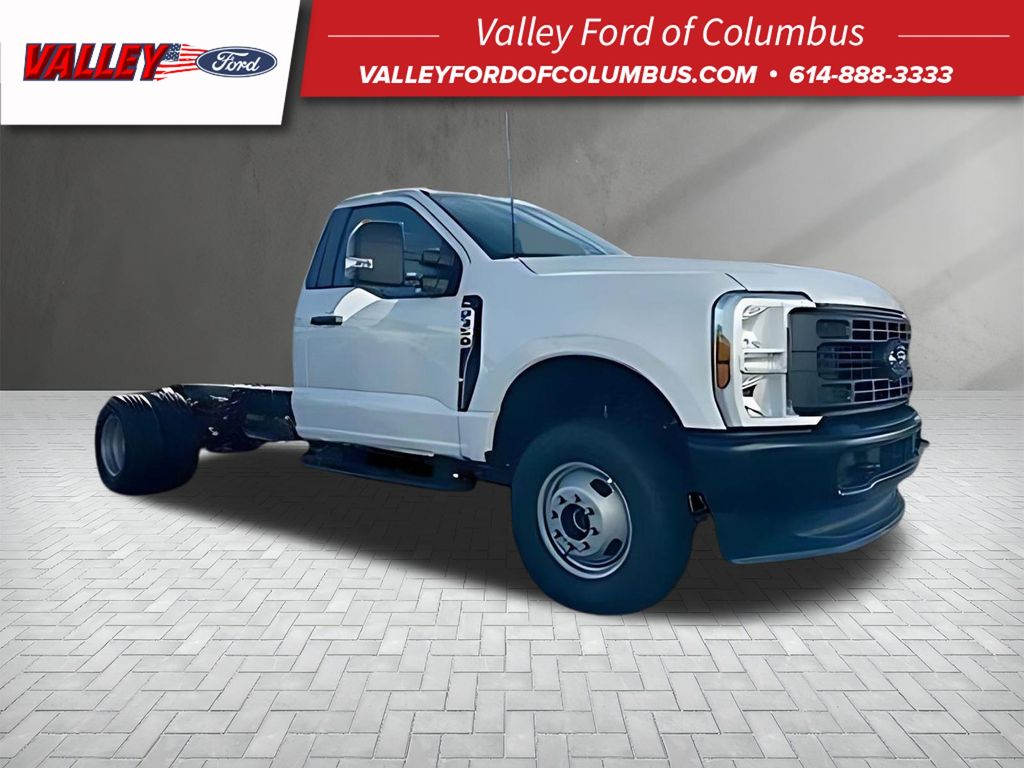 2026 Ford F-350 Super Duty Chassis Cab