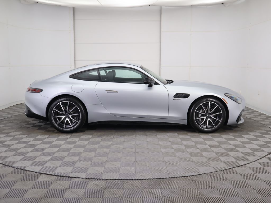 2026 Mercedes Benz AMG GT 43 photo 4