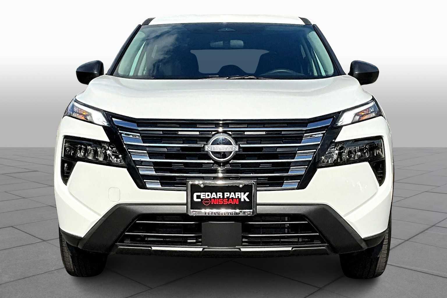 2026 Nissan Rogue S photo 3