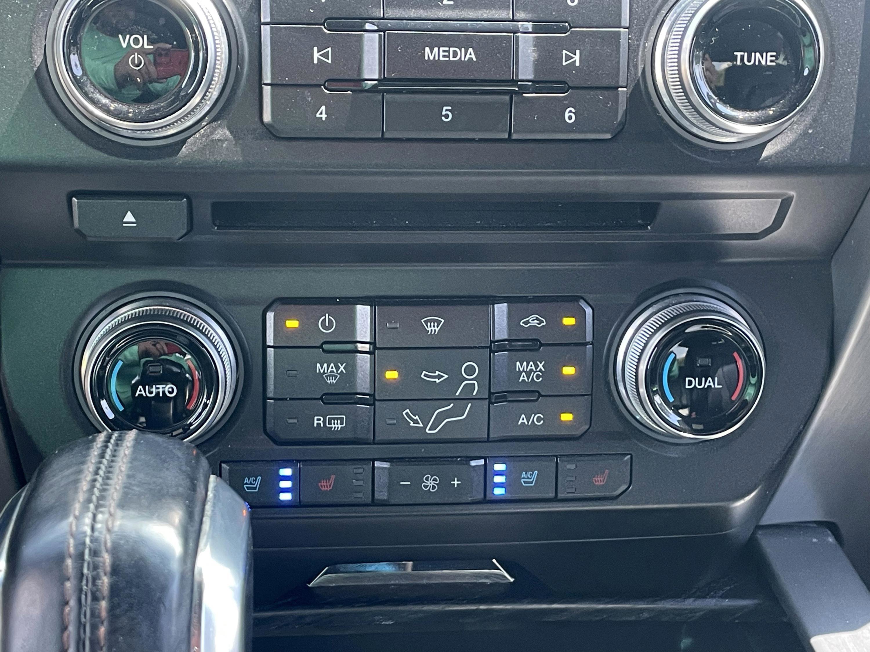 2018 Ford F-250 King Ranch photo 24