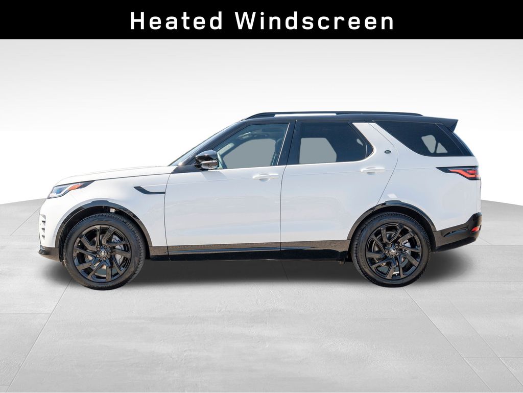 2024 Land Rover Discovery SE photo 3