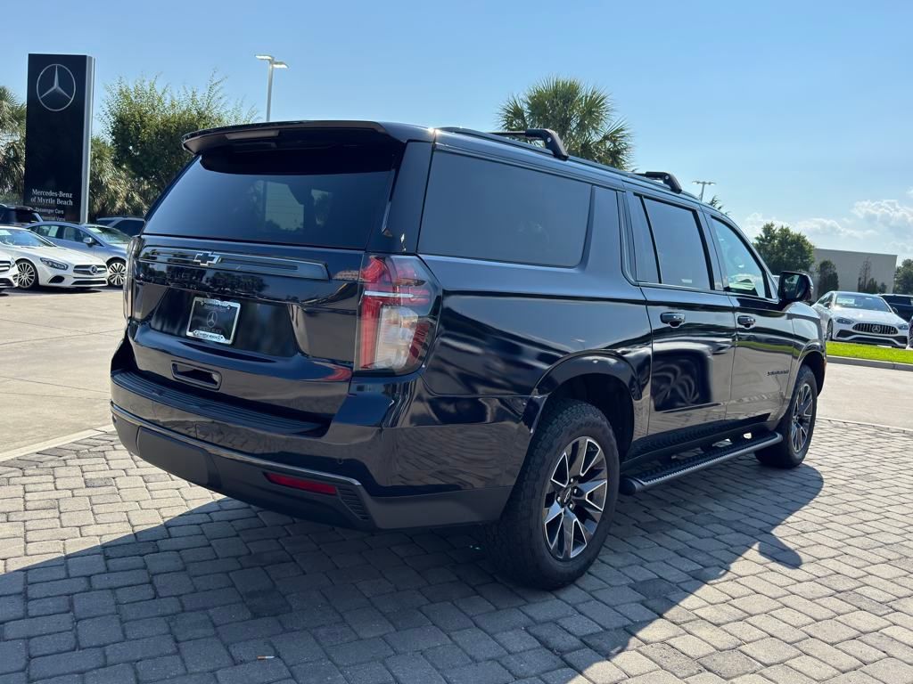 2021 Chevrolet Suburban Z71 photo 4