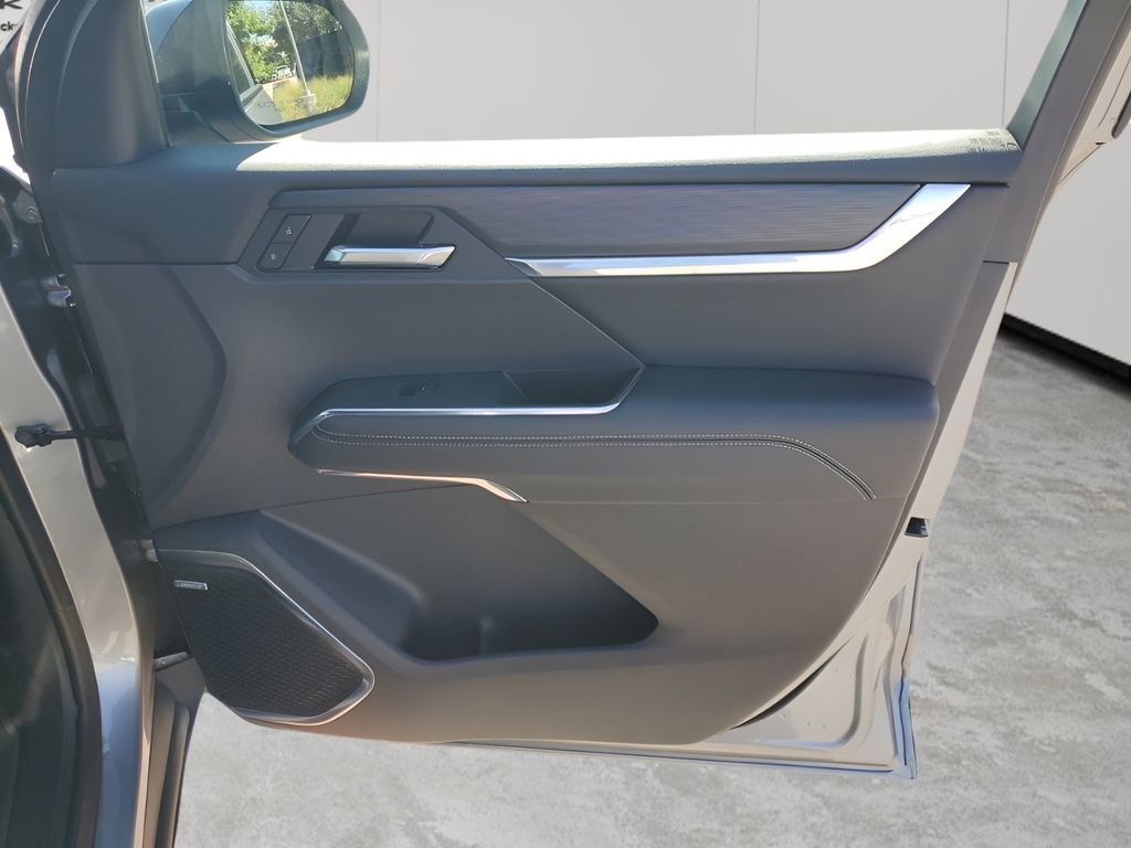 2025 Gmc Acadia Elevation photo 13