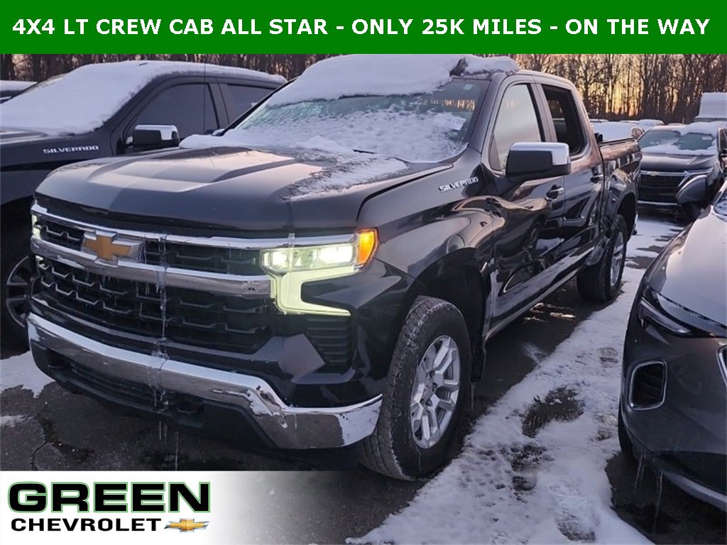 2024 Chevrolet Silverado 1500 LT's photo